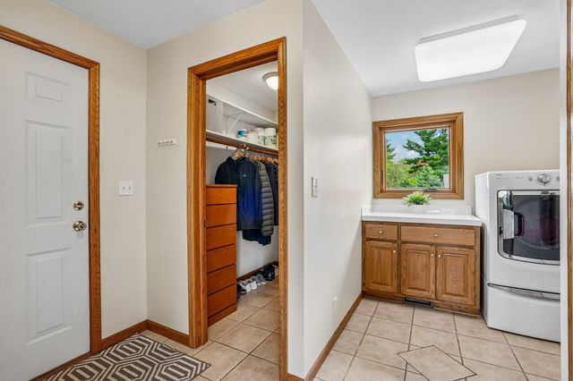 6201 Laurene Avenue, Circle Pines, MN 55014