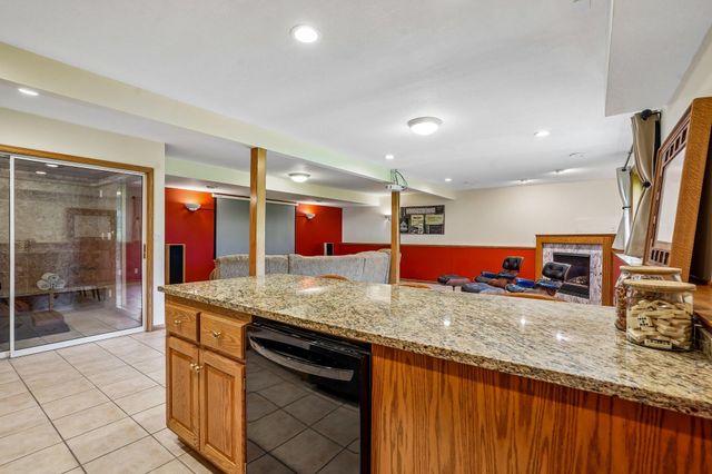 6201 Laurene Avenue, Circle Pines, MN 55014