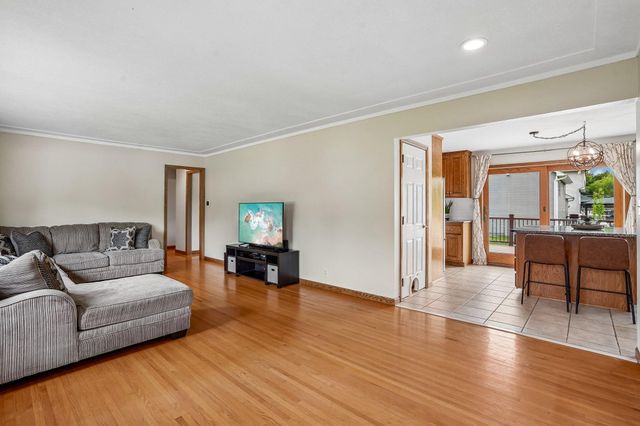 6201 Laurene Avenue, Circle Pines, MN 55014