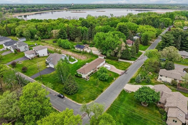 6201 Laurene Avenue, Circle Pines, MN 55014
