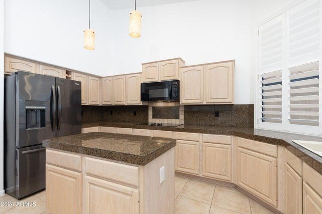 3350 S Oleander Drive, Chandler, AZ 85248