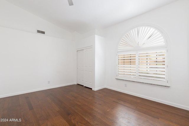 3350 S Oleander Drive, Chandler, AZ 85248