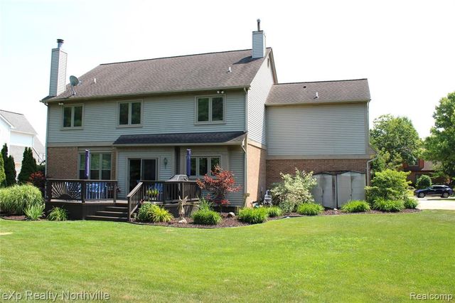 48172 Royal Pointe Drive, Canton, MI 48187