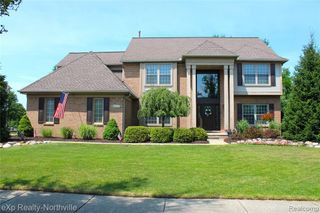 48172 Royal Pointe Drive, Canton, MI 48187