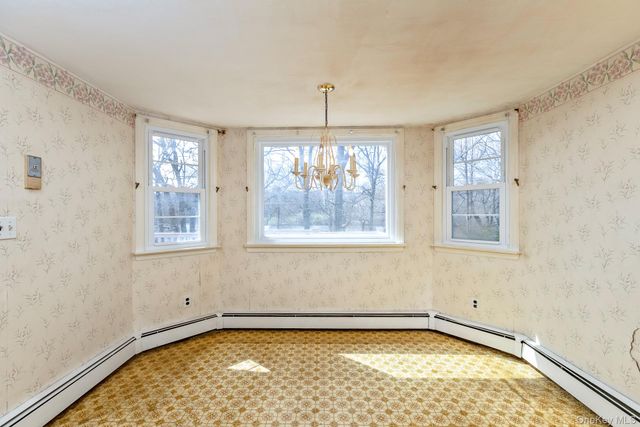 20 Mill Pond Lane, East Moriches, NY 11940