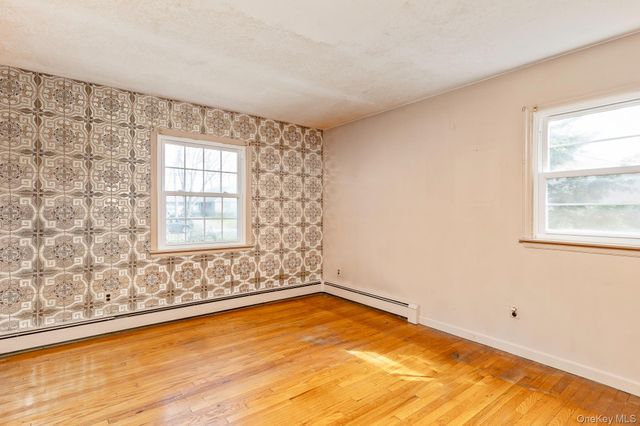 20 Mill Pond Lane, East Moriches, NY 11940