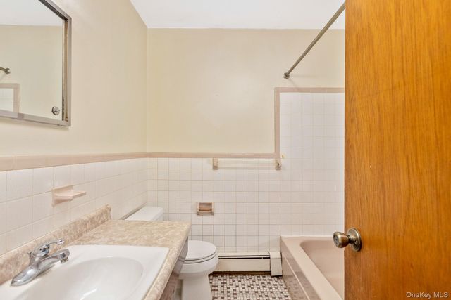 20 Mill Pond Lane, East Moriches, NY 11940