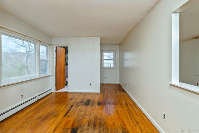 20 Mill Pond Lane, East Moriches, NY 11940