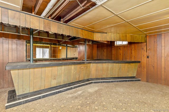 20 Mill Pond Lane, East Moriches, NY 11940