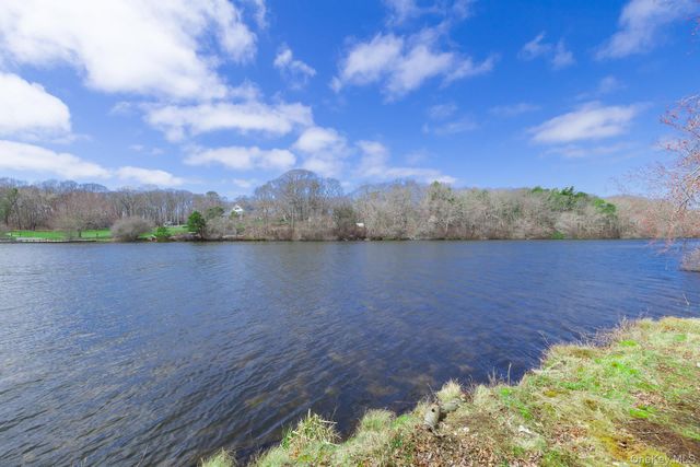 20 Mill Pond Lane, East Moriches, NY 11940