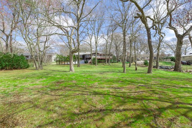 20 Mill Pond Lane, East Moriches, NY 11940