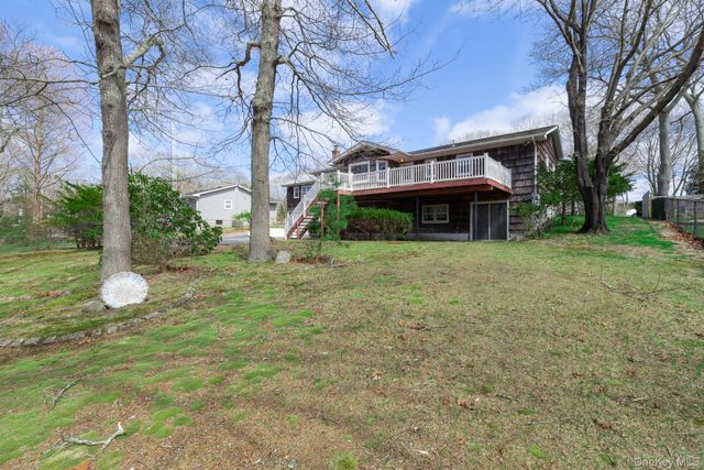 20 Mill Pond Lane, East Moriches, NY 11940