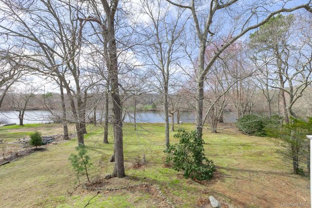 20 Mill Pond Lane, East Moriches, NY 11940