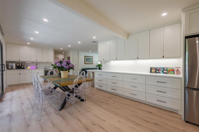 5326 Carew Street, Houston, TX 77096