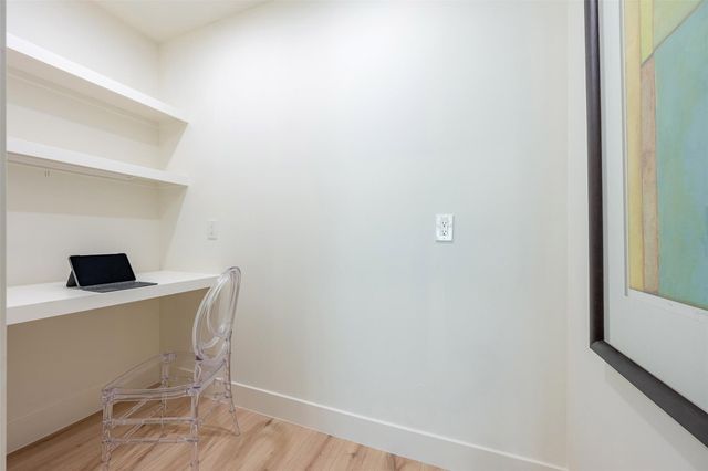 5326 Carew Street, Houston, TX 77096