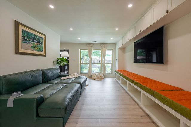 5326 Carew Street, Houston, TX 77096