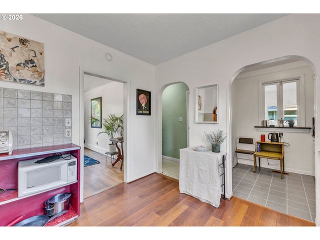 5905 N MINNESOTA Ave, Portland, OR 97217