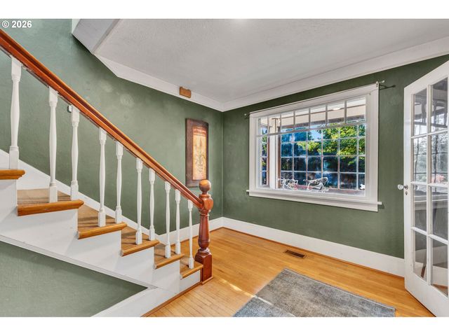 5905 N MINNESOTA Ave, Portland, OR 97217