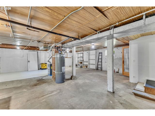 5905 N MINNESOTA Ave, Portland, OR 97217