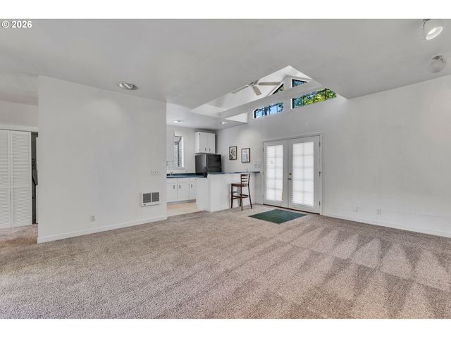 5905 N MINNESOTA Ave, Portland, OR 97217
