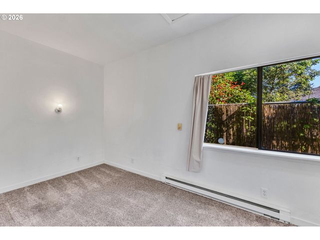 5905 N MINNESOTA Ave, Portland, OR 97217