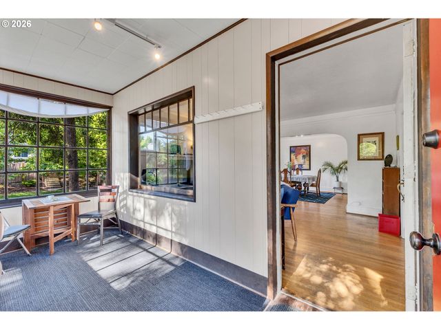 5905 N MINNESOTA Ave, Portland, OR 97217