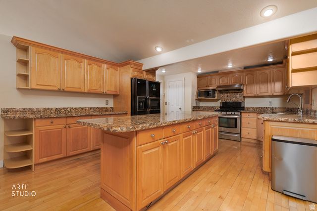 11129 S 2125 E, Sandy, UT 84092