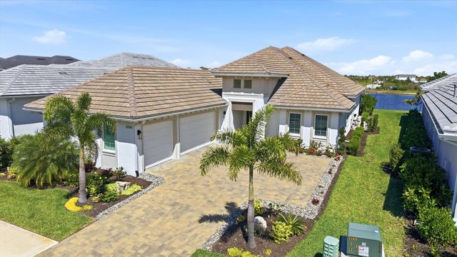 8340 SEA GLASS COURT, Sarasota, FL 34240