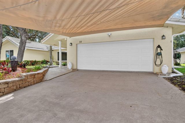 32 SW 14TH Avenue, Boca Raton, FL 33486