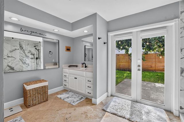 32 SW 14TH Avenue, Boca Raton, FL 33486