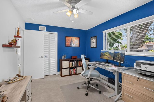 32 SW 14TH Avenue, Boca Raton, FL 33486