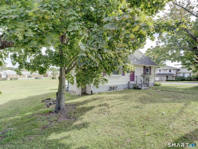 1754 Main Street, East Hartford, CT 06108