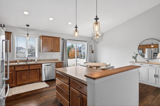 15347 Wintergreen Street NW, Andover, MN 55304