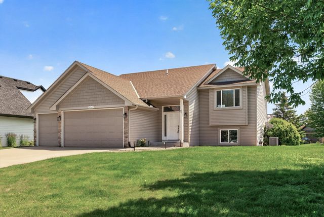 15347 Wintergreen Street NW, Andover, MN 55304