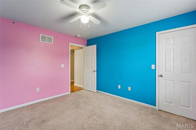 6700 Crossington Lane, Maryville, IL 62062
