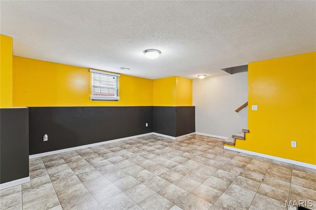 6700 Crossington Lane, Maryville, IL 62062