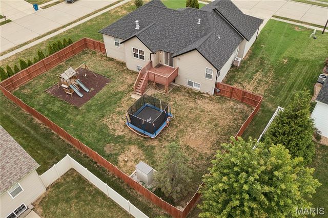 6700 Crossington Lane, Maryville, IL 62062