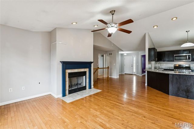 6700 Crossington Lane, Maryville, IL 62062