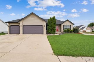 6700 Crossington Lane, Maryville, IL 62062