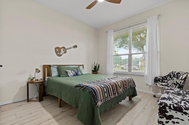 8321 Panadero DR, Austin, TX 78747