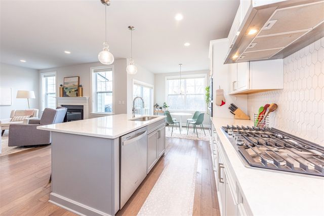 3370 Roseford Boulevard, Ann Arbor, MI 48105