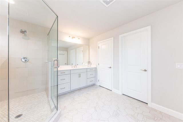 3370 Roseford Boulevard, Ann Arbor, MI 48105