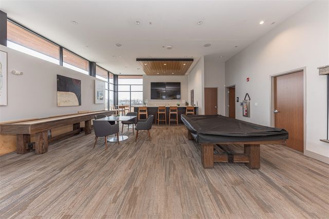 3370 Roseford Boulevard, Ann Arbor, MI 48105