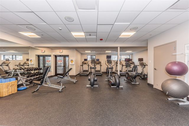 3370 Roseford Boulevard, Ann Arbor, MI 48105