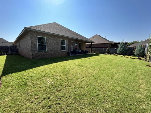 19209 Rush Springs Lane, Edmond, OK 73012