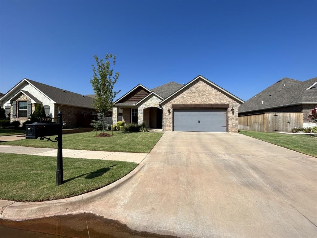 19209 Rush Springs Lane, Edmond, OK 73012