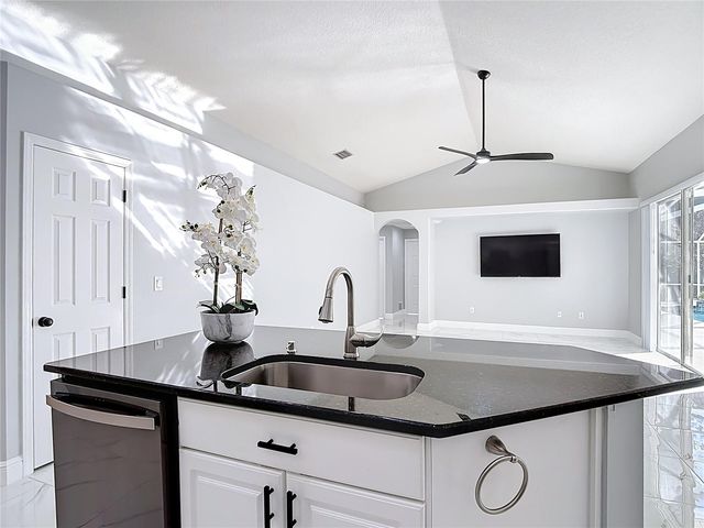 9606 GREENBANK DRIVE, Riverview, FL 33569