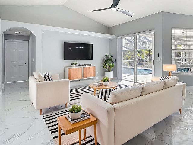 9606 GREENBANK DRIVE, Riverview, FL 33569