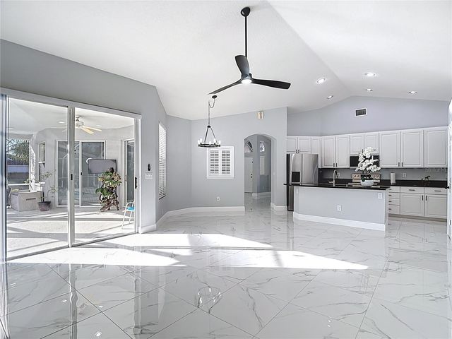 9606 GREENBANK DRIVE, Riverview, FL 33569