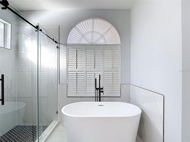 9606 GREENBANK DRIVE, Riverview, FL 33569